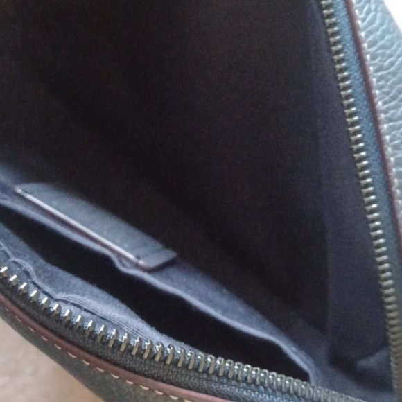 SOLD - NEW Coach X Peanuts Jamie Camera Bag With Snoopy Ski Motif - Picture 9 of 9